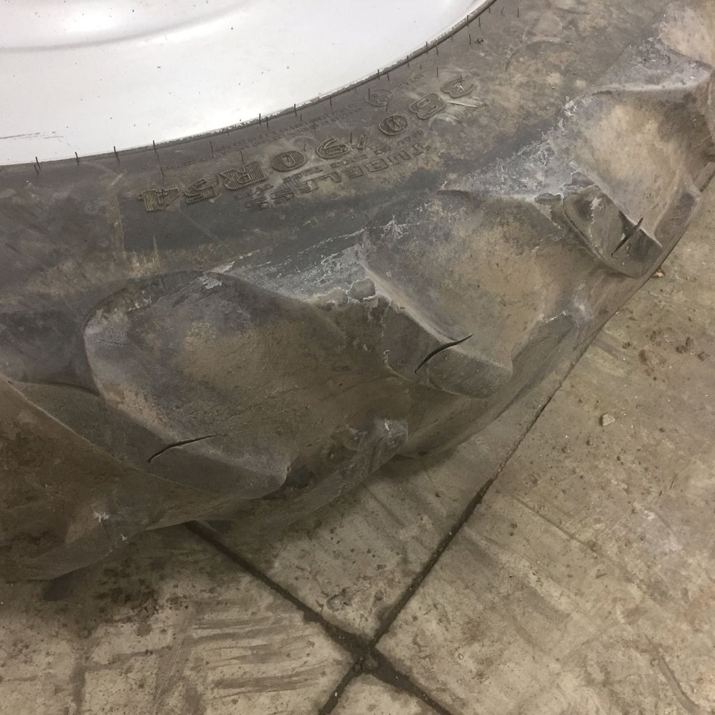 380/90R54 Goodyear Farm DT800 Super Traction R-1W on Case IH Silver Mist 10-Hole Formed Plate W/Weight Holes 40%