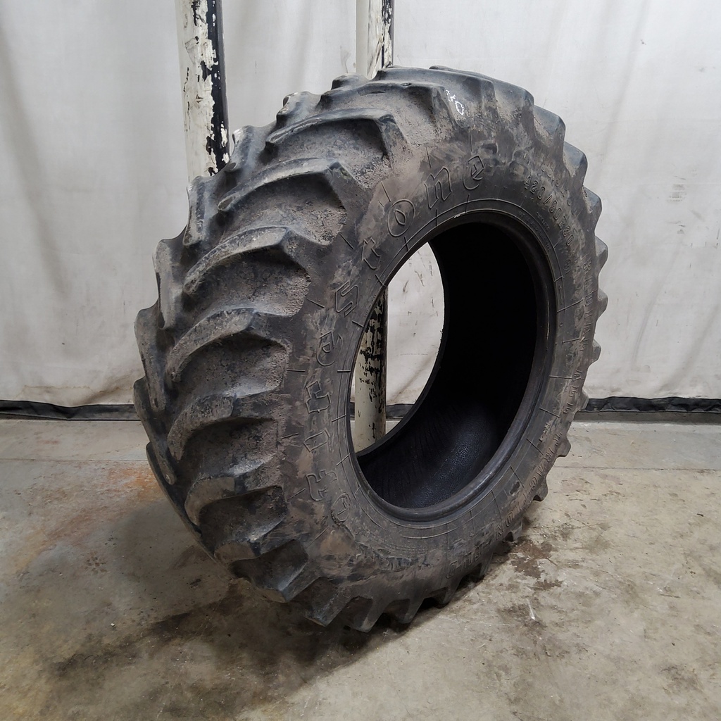 420/90R30 Firestone Radial All Traction FWD R-1 142 B 55%
