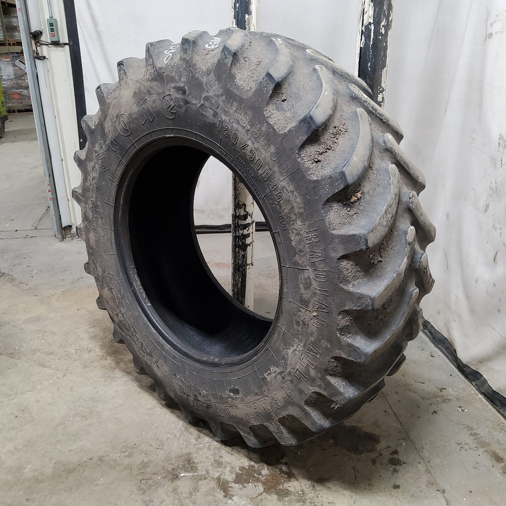 420/90R30 Firestone Radial All Traction FWD R-1 142 B 55%