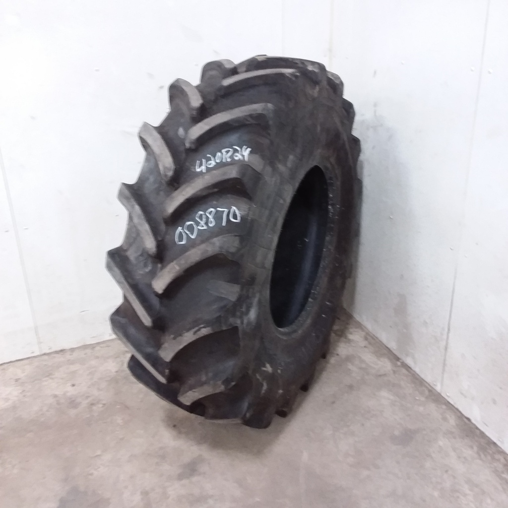 420/85R24 Firestone Performer 85 R-1W 137 D 95%