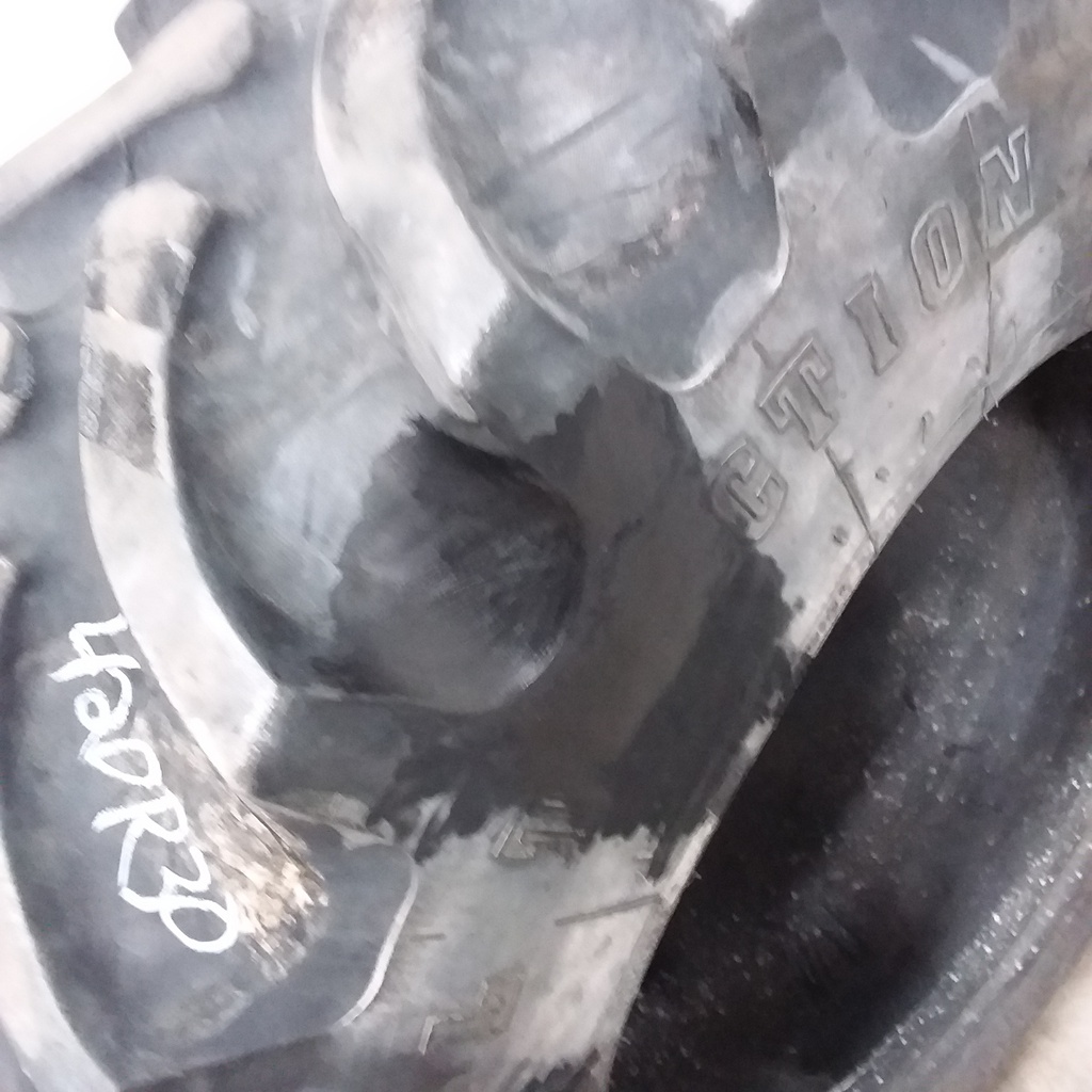 420/90R30 Firestone Radial All Traction FWD R-1 142 B 70%