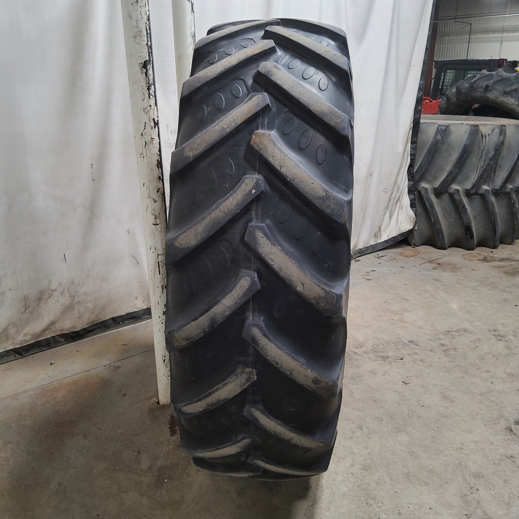 520/85R42 BKT Tires Agrimax RT 855 R-1W 157 A8 40%