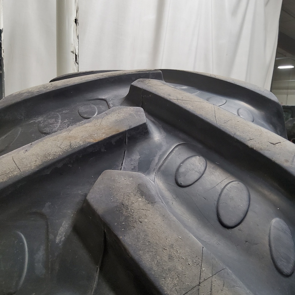 520/85R42 BKT Tires Agrimax RT 855 R-1W 157 A8 40%