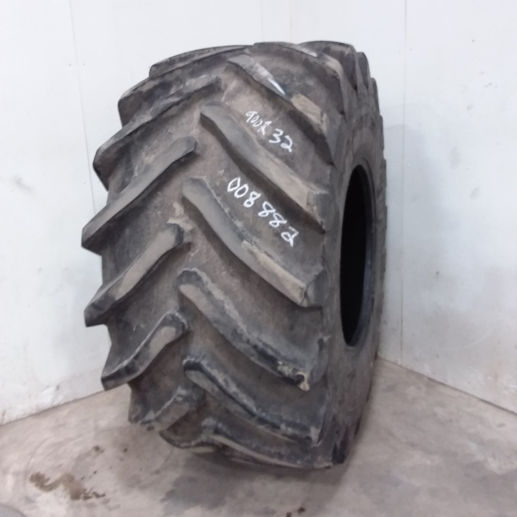 900/60R32 Trelleborg TM2000 R-1W 181 A8 95%