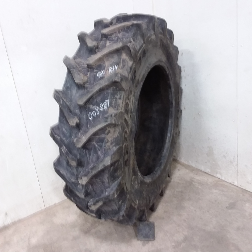 420/85R34 Trelleborg TM600 R-1W 147 A8 90%