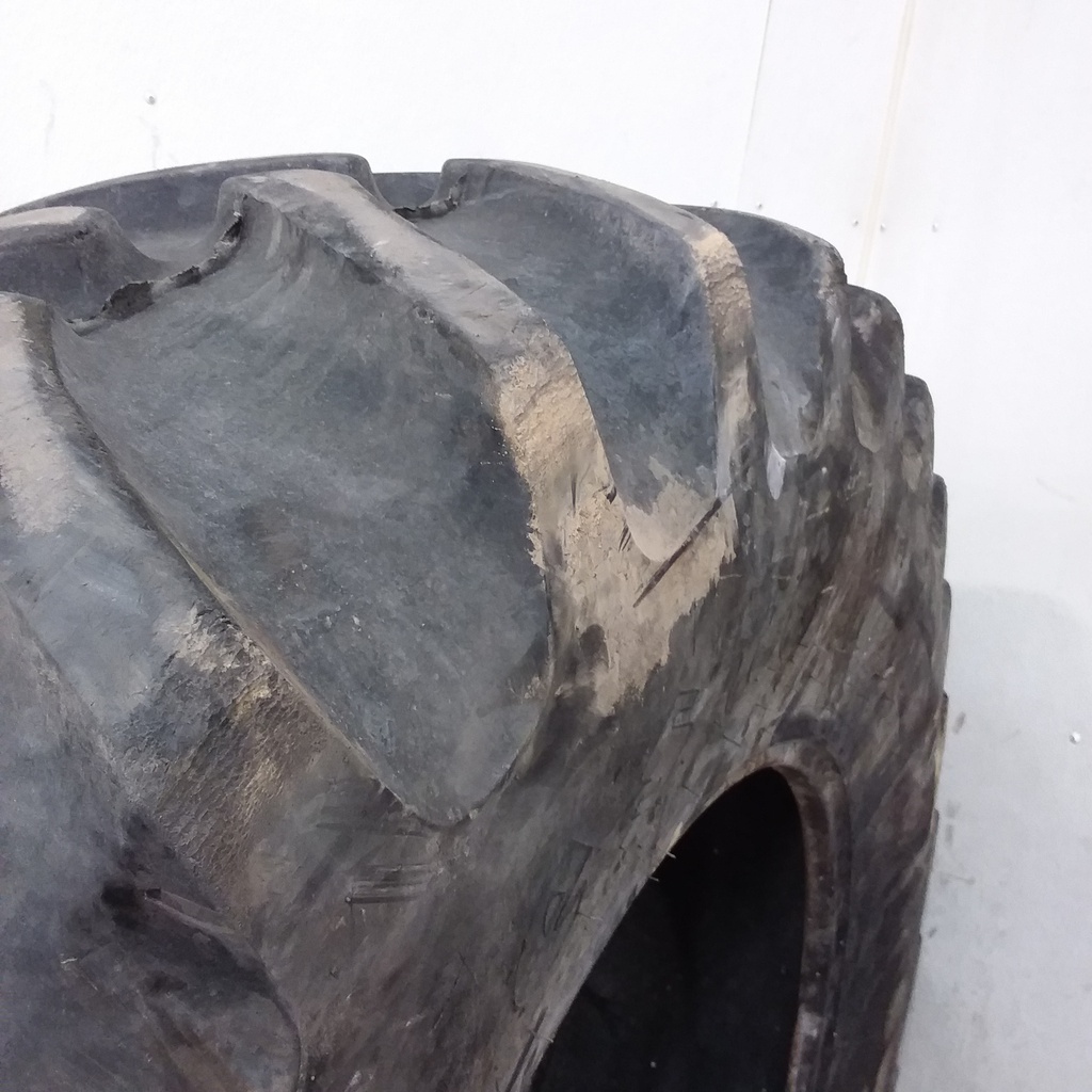 20.8/R38 Firestone Radial All Traction 23 R-1 153 A8 85%