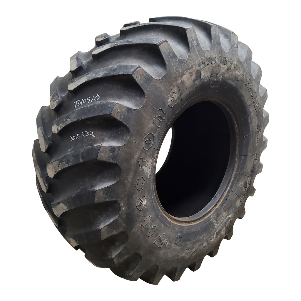 30.5/LR32 Firestone Radial Traction 23 R-1, F (12 Ply) 80%
