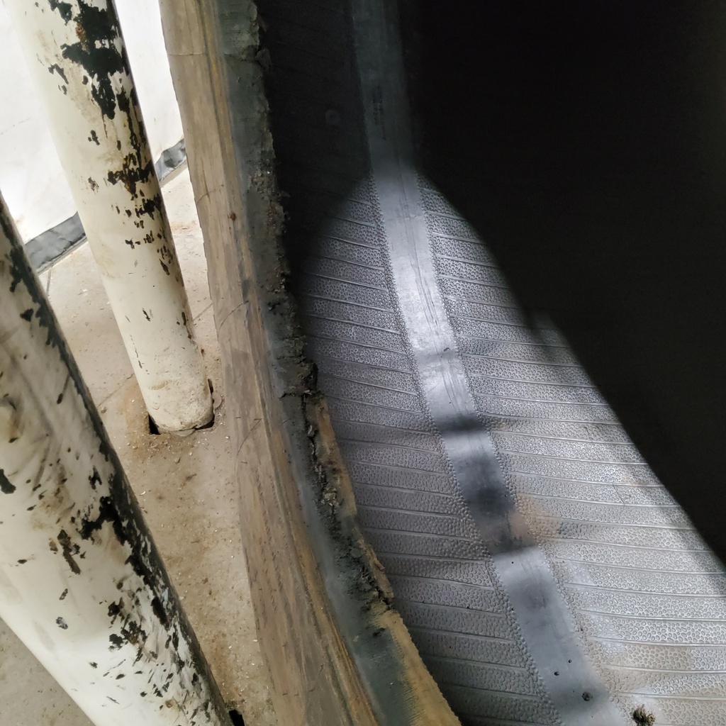 30.5/LR32 Firestone Radial Traction 23 R-1, F (12 Ply) 80%