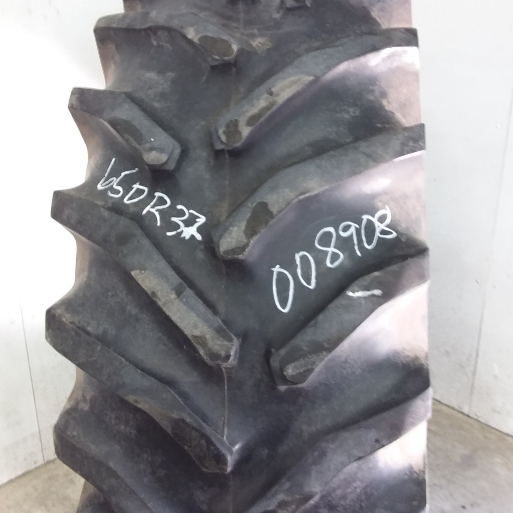 650/75R32 Goodyear Farm Dyna Torque Radial R-1 172 B 65%