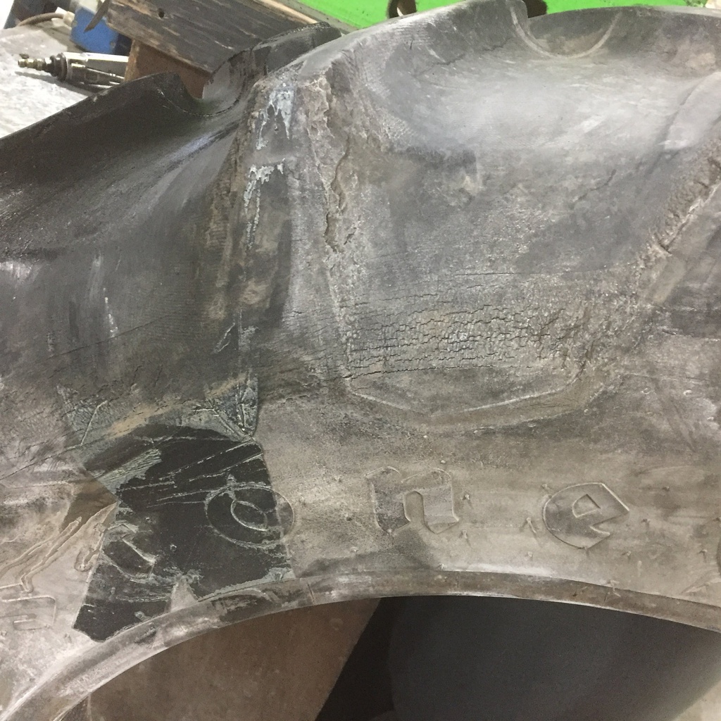 16.9/-28 Firestone Traction Field & Road R-1, C (6 Ply) 65%