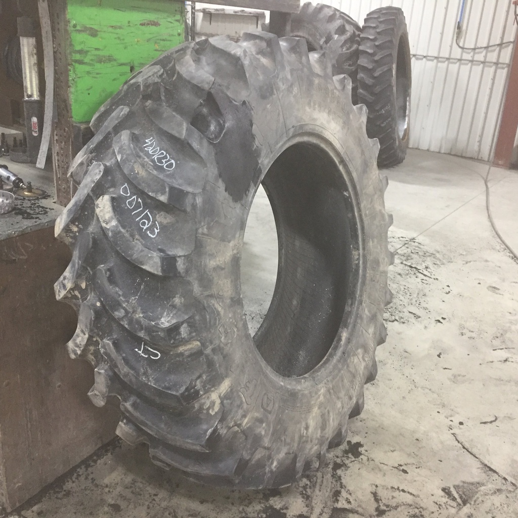 420/90R30 Firestone Radial All Traction FWD R-1 142 B 65%