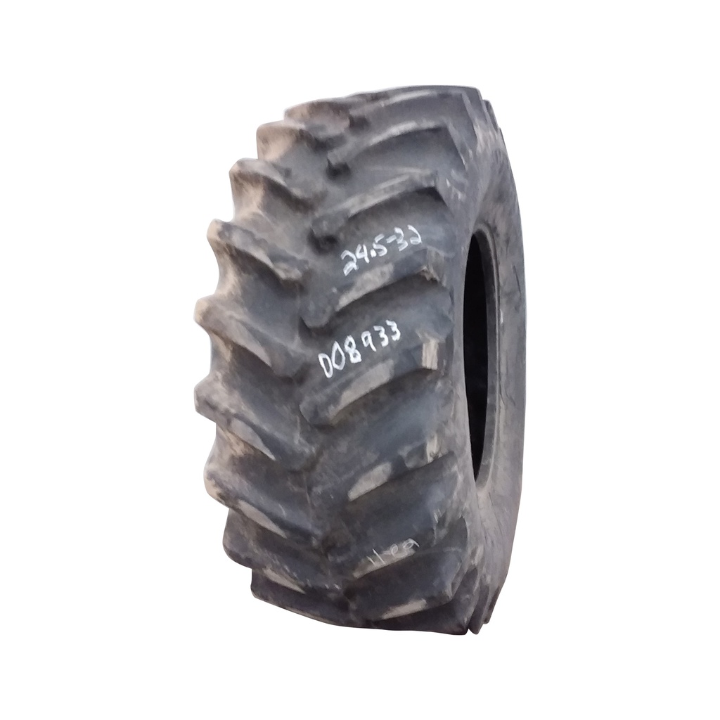 24.5/-32 Firestone Super All Traction 23 R-1, F (12 Ply) 99%