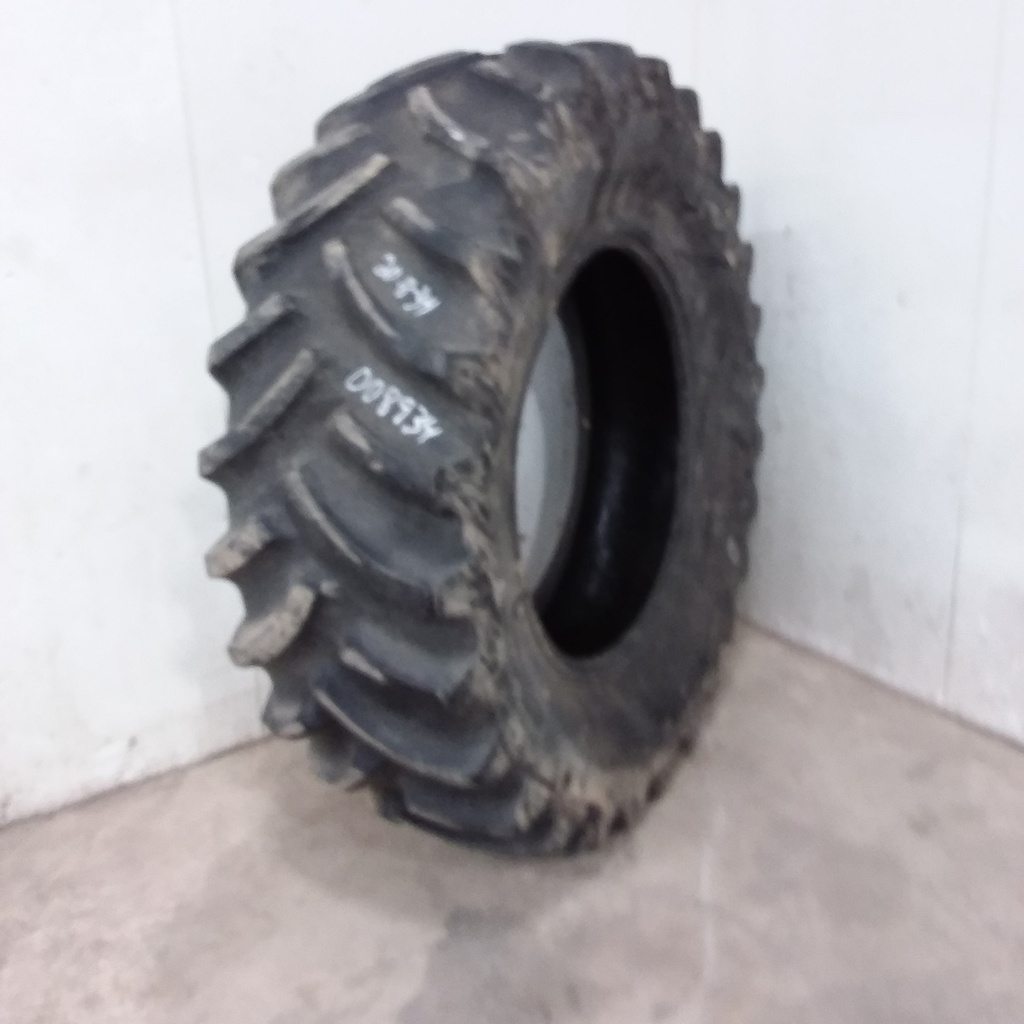 20.8/-34 Titan Farm Hi Traction Lug R-1, D (8 Ply) 90%