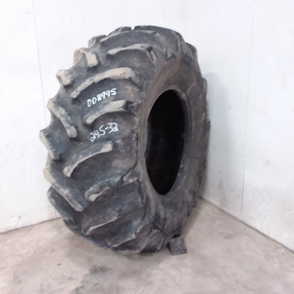 24.5/-32 Goodyear Farm Dyna Torque II R-1, F (12 Ply) 70%