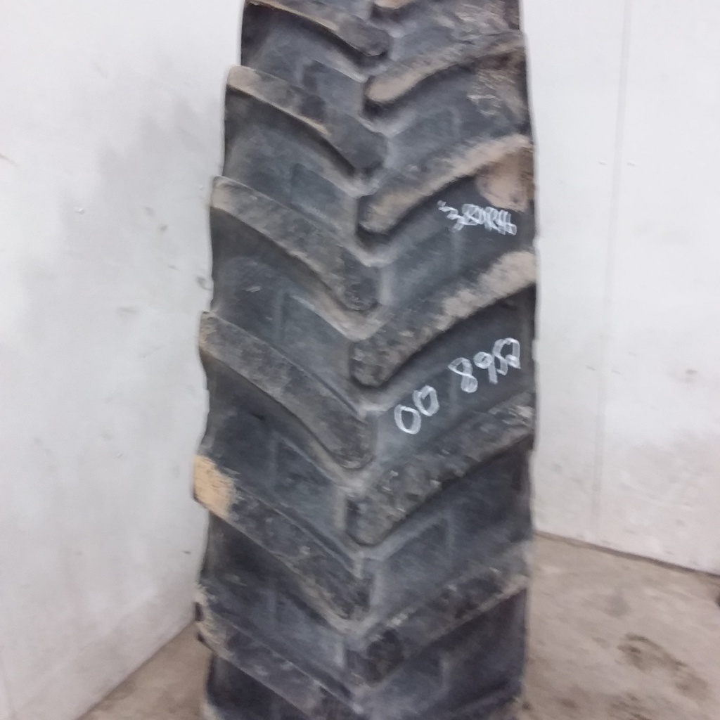380/90R46 Michelin AgriBib Row Crop R-1W 147 B 50%