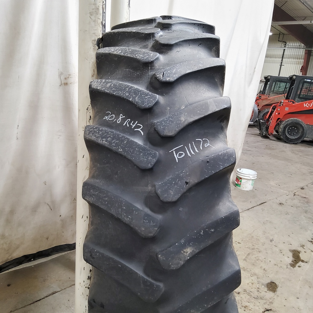 20.8/R42 Firestone Radial All Traction 23 R-1 155 B, E (10 Ply) 55%