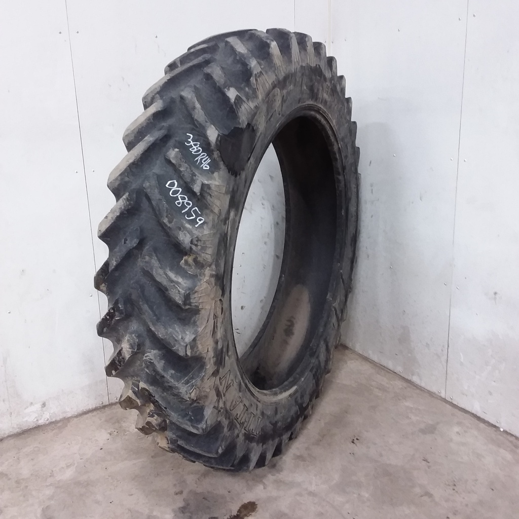 380/90R46 Titan Farm Hi Traction Lug Radial R-1 149 B 70%