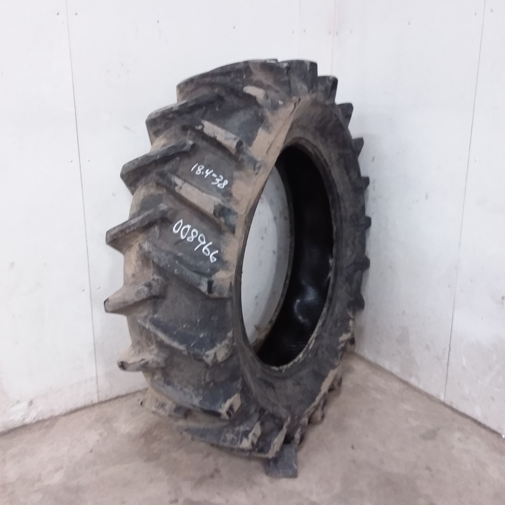 18.4/-38 Coop Agrimaster R-1, D (8 Ply) 85%