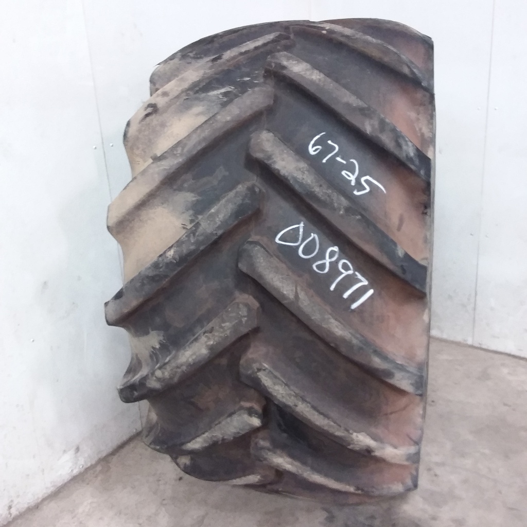 67/34.00-25 Goodyear Farm Super Terra Grip HF-2 164 B 65%
