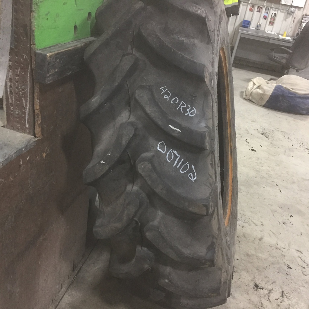 420/90R30 Firestone Radial All Traction DT R-1W 145 B 95%