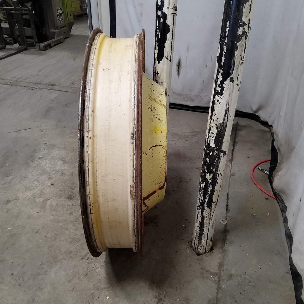 8"W x 44"D, John Deere Yellow Spun Disc Sprayer