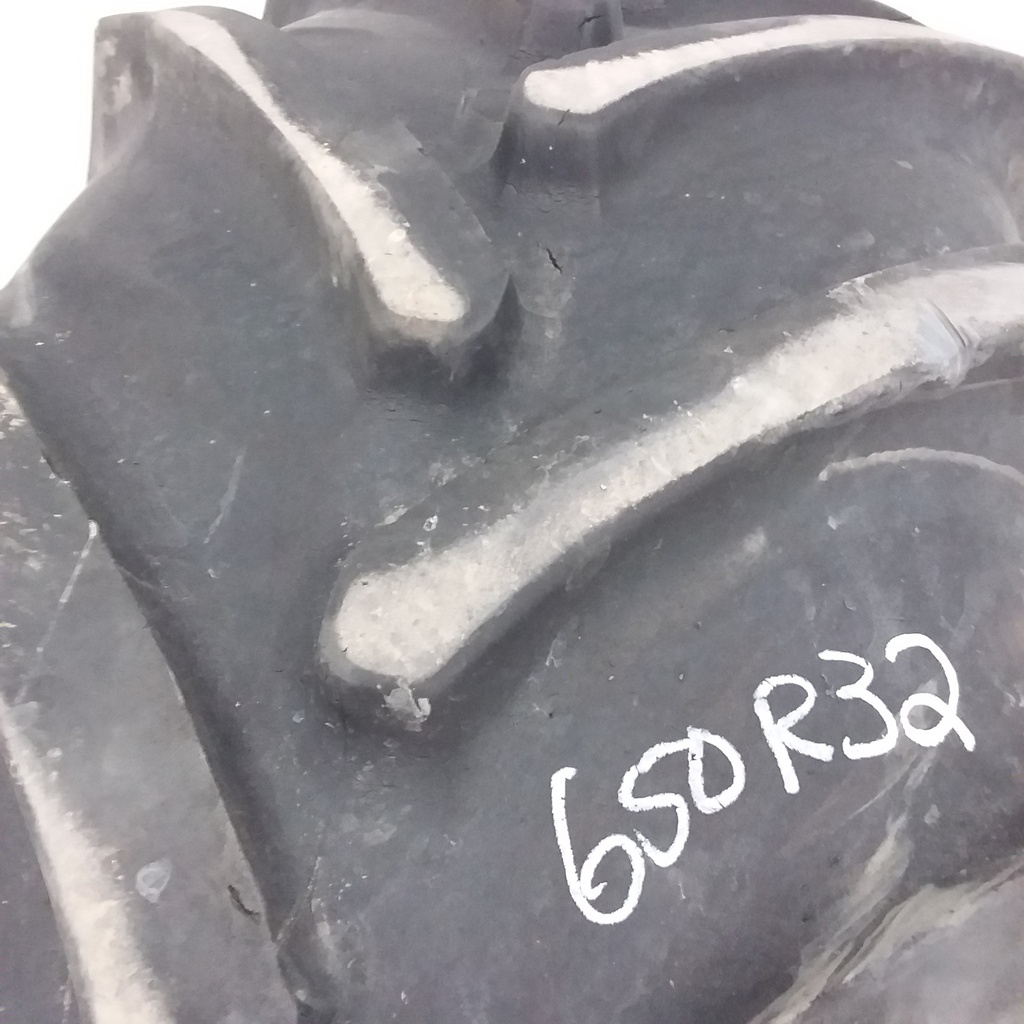 650/75R32 Michelin MegaXBib (M28) R-1W 172 B 50%