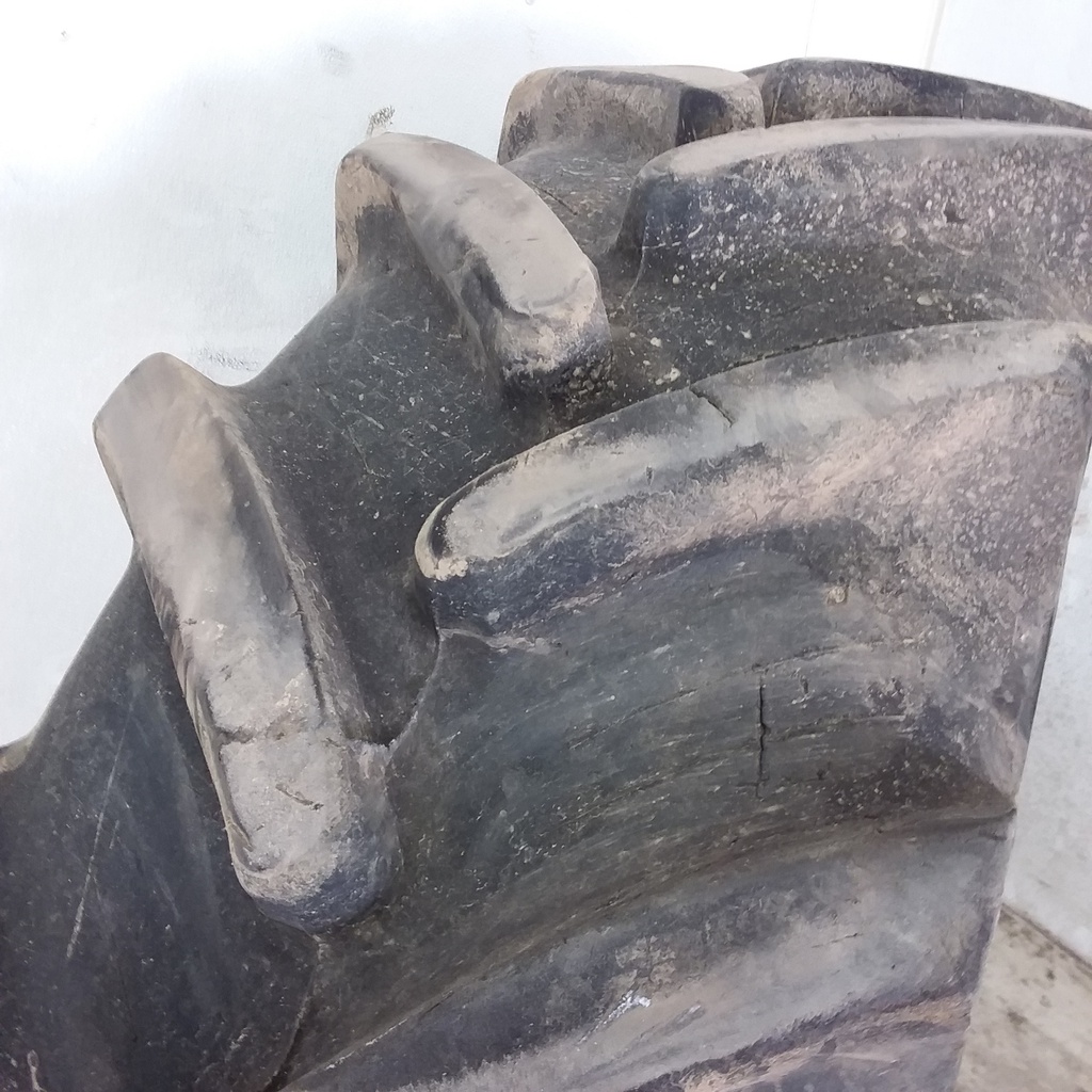 380/85R38 Firestone Performer 85 R-1W 133 D 99%