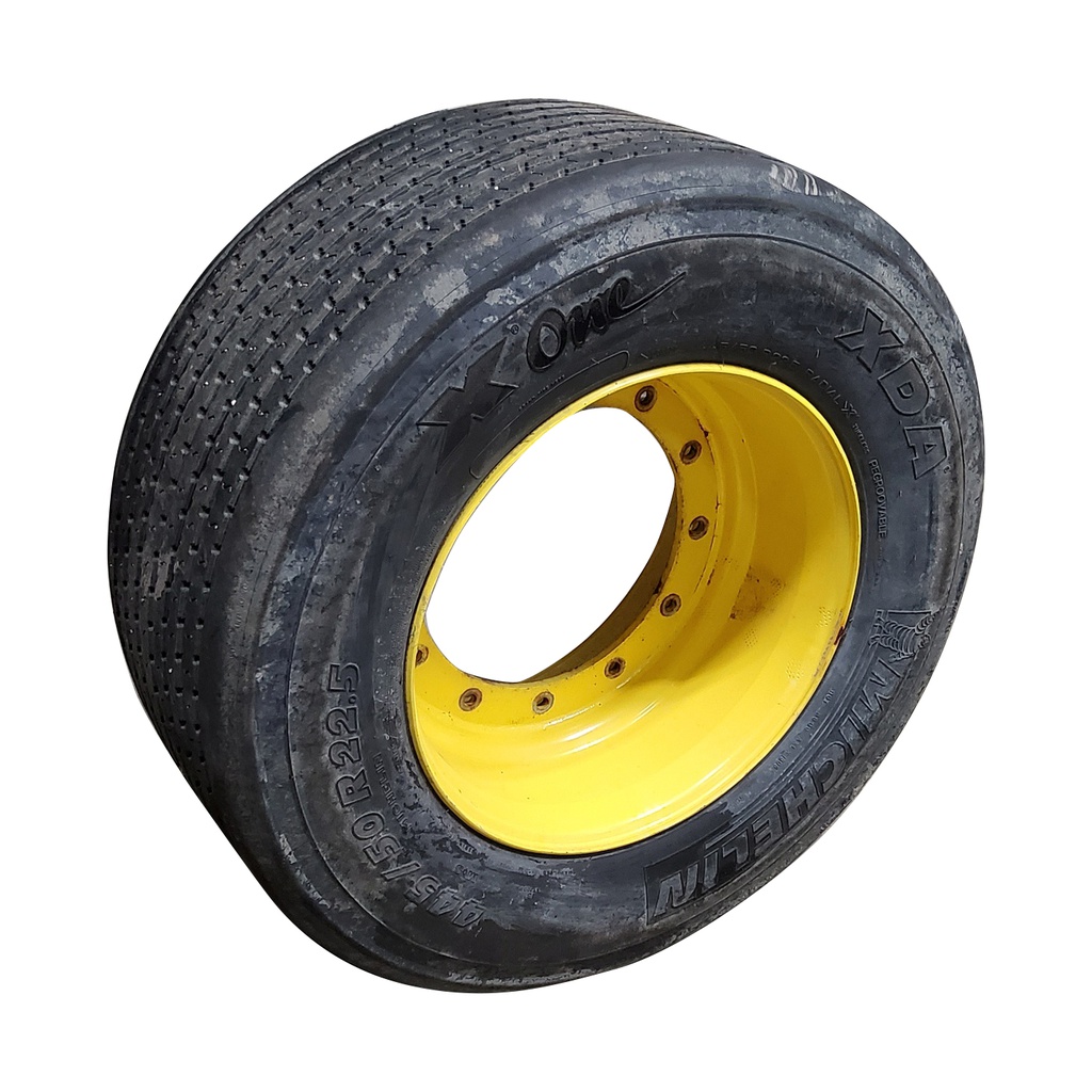 445/50R22.5 Michelin on John Deere Yellow 12-Hole Implement 99%
