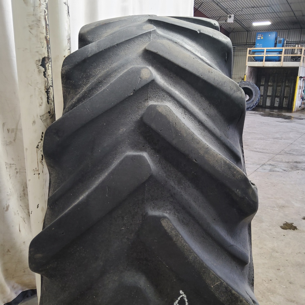 20.8/R42 Firestone Radial 7000 R-1W 155 A8 45%