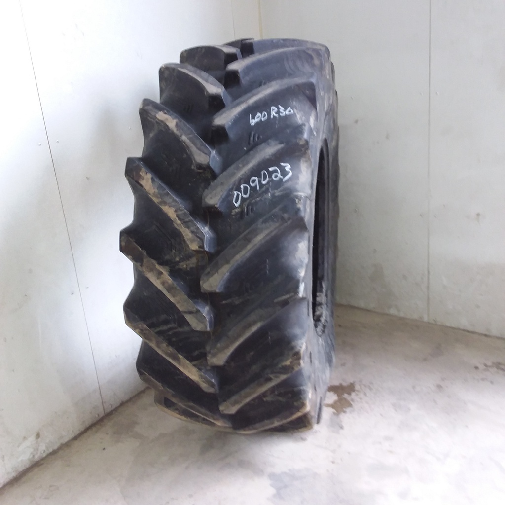 IF 600/70R30 BKT Tires Agrimax Sirio R-1W 165 D 75%