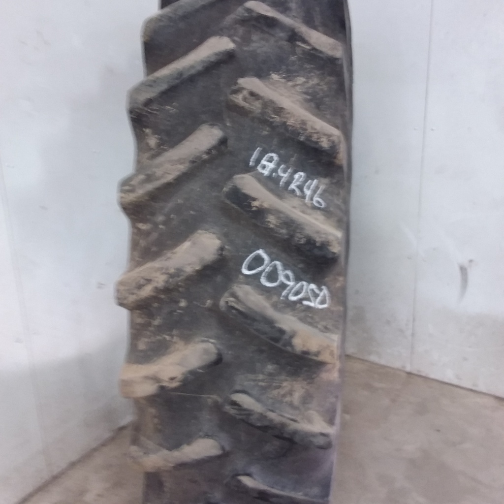 18.4/R46 Firestone Radial All Traction 23 R-1 155A8, F (12 Ply) 60%