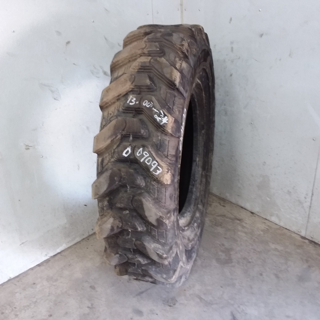 13.00/-24 Camso TLH 732 E-2/G-2/L-2 143A8, F (12 Ply) 95%