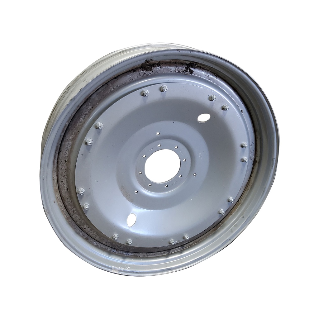 8-Hole Stub Disc (groups of 2 bolts) Center for 38"-54" Rim, Case IH Silver Mist