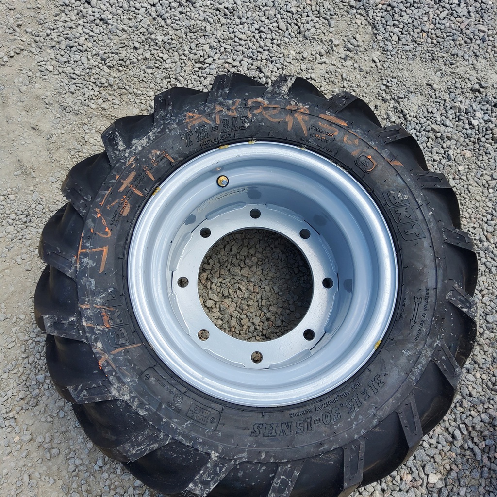 13"W x 15"D, Agco Corp Gray 8-Hole Flat Plate