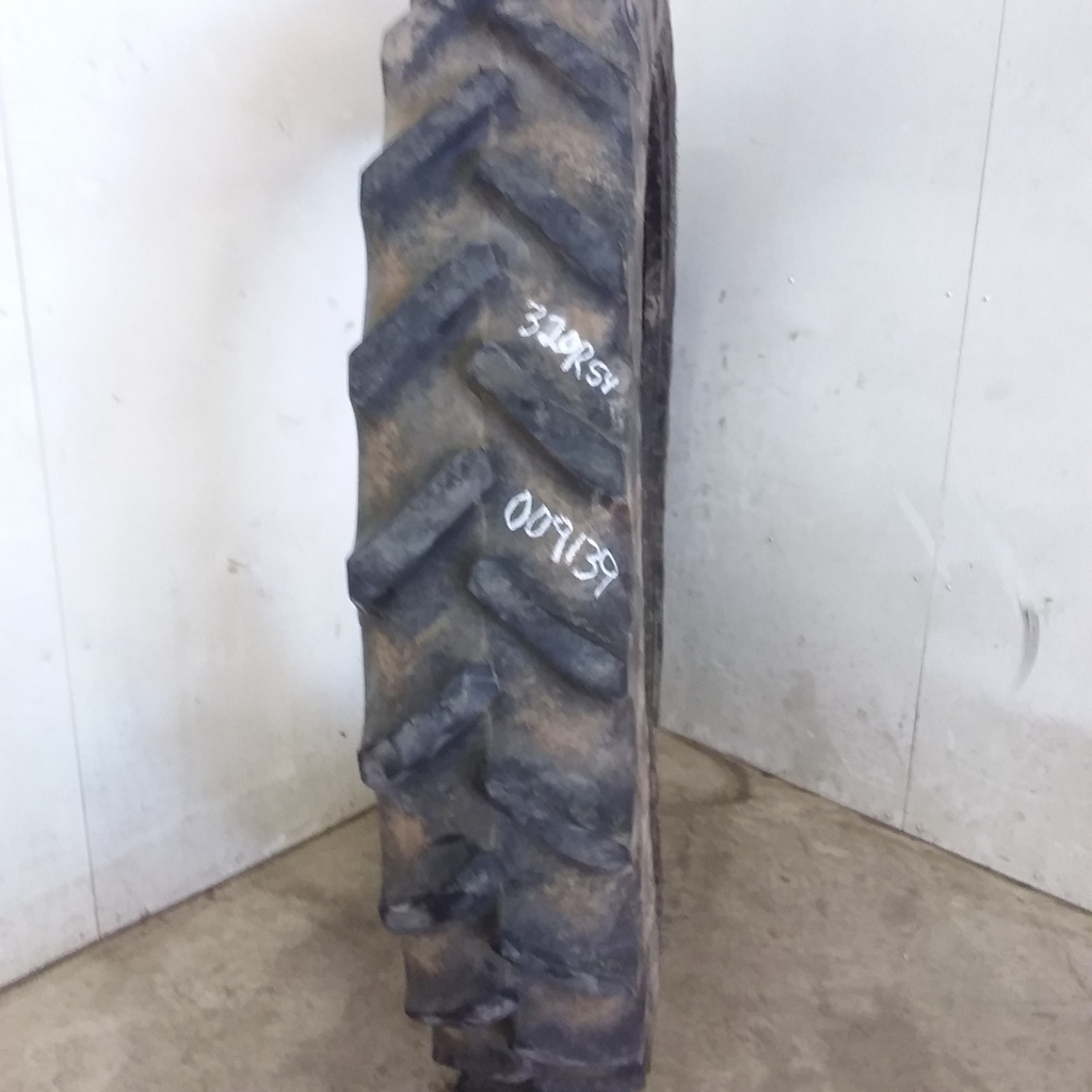 320/90R54 Goodyear Farm DT800 Super Traction R-1W 149B 60%