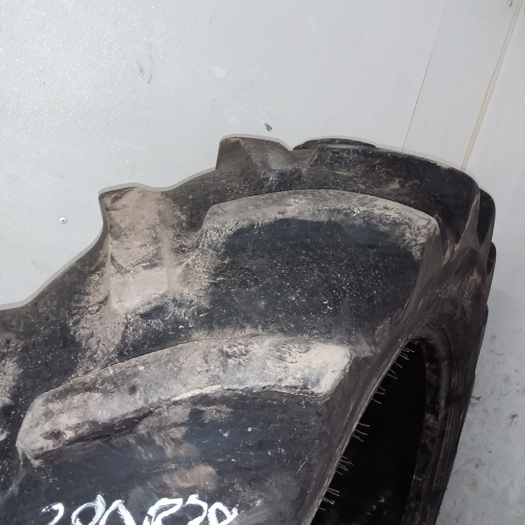 380/80R38 Goodyear Farm DT800 Super Traction R-1W 142A8 45%