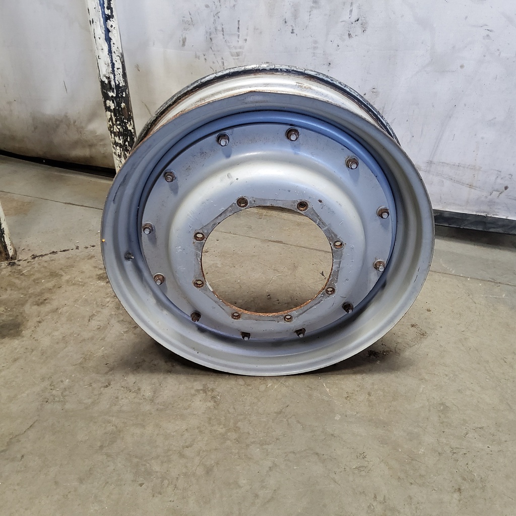10"W x 34"D, Case IH Silver Mist Stub Disc