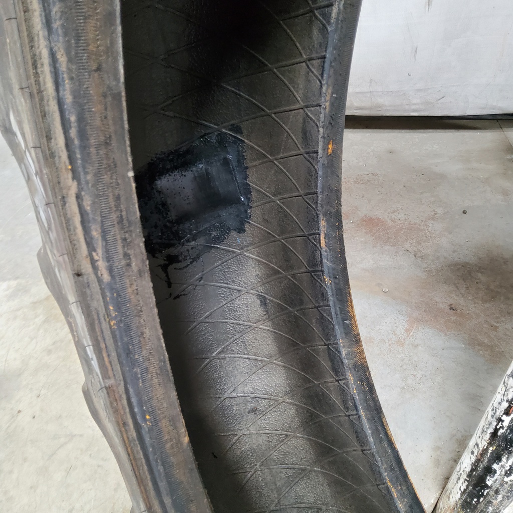 320/105R54 Goodyear Farm DT800 Super Traction R-1W 166B 35%