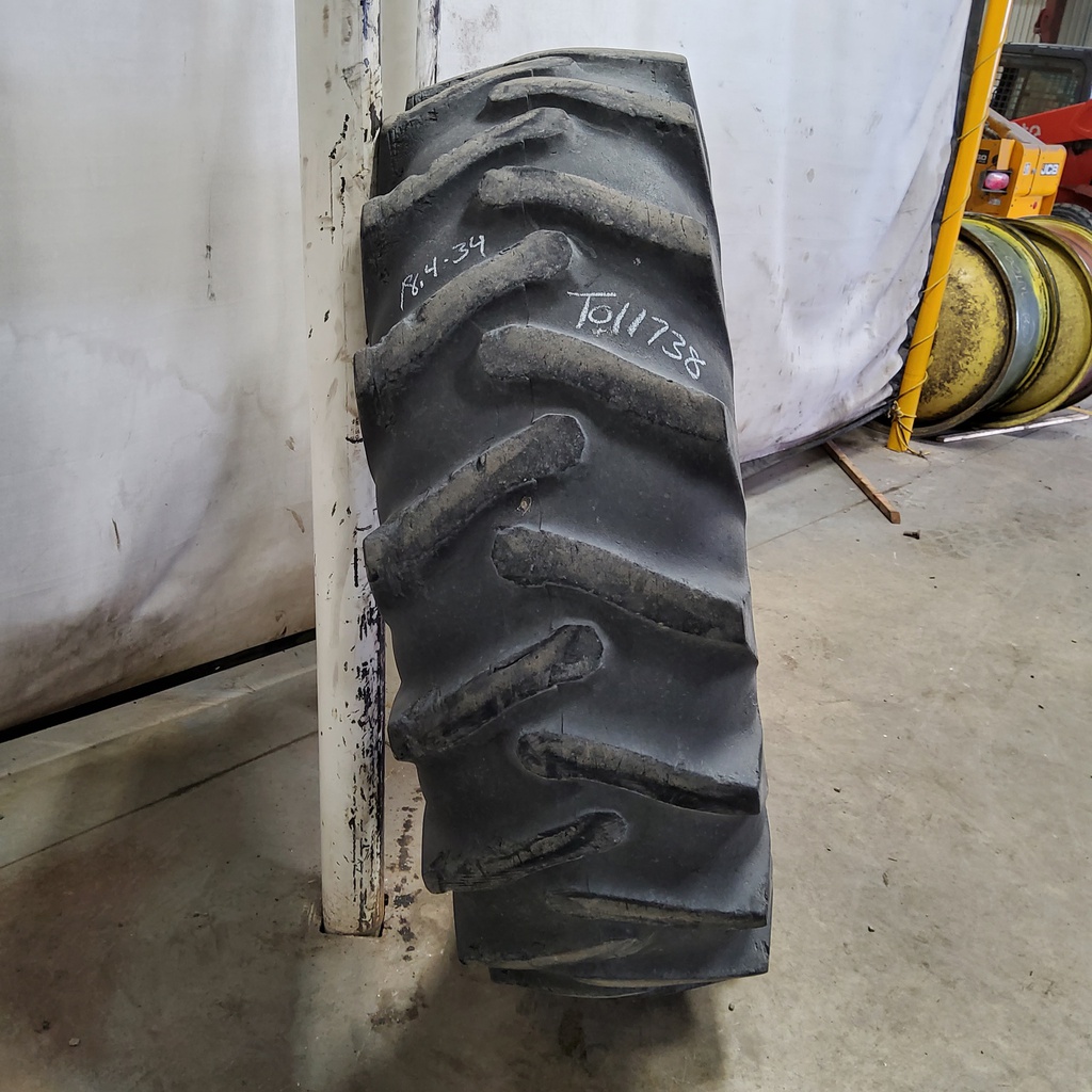 18.4/-34 Summit Rear Farm R-1 , C (6 Ply)