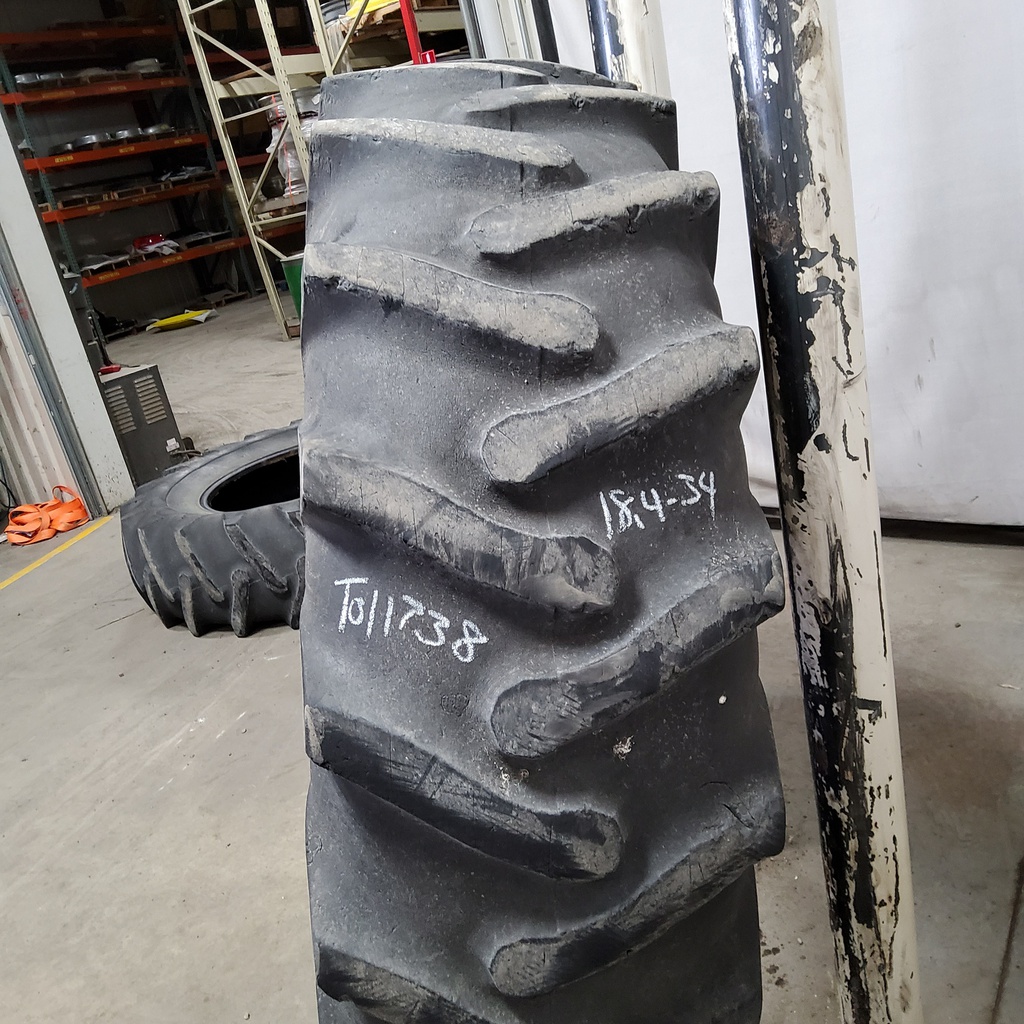 18.4/-34 Summit Rear Farm R-1 , C (6 Ply)