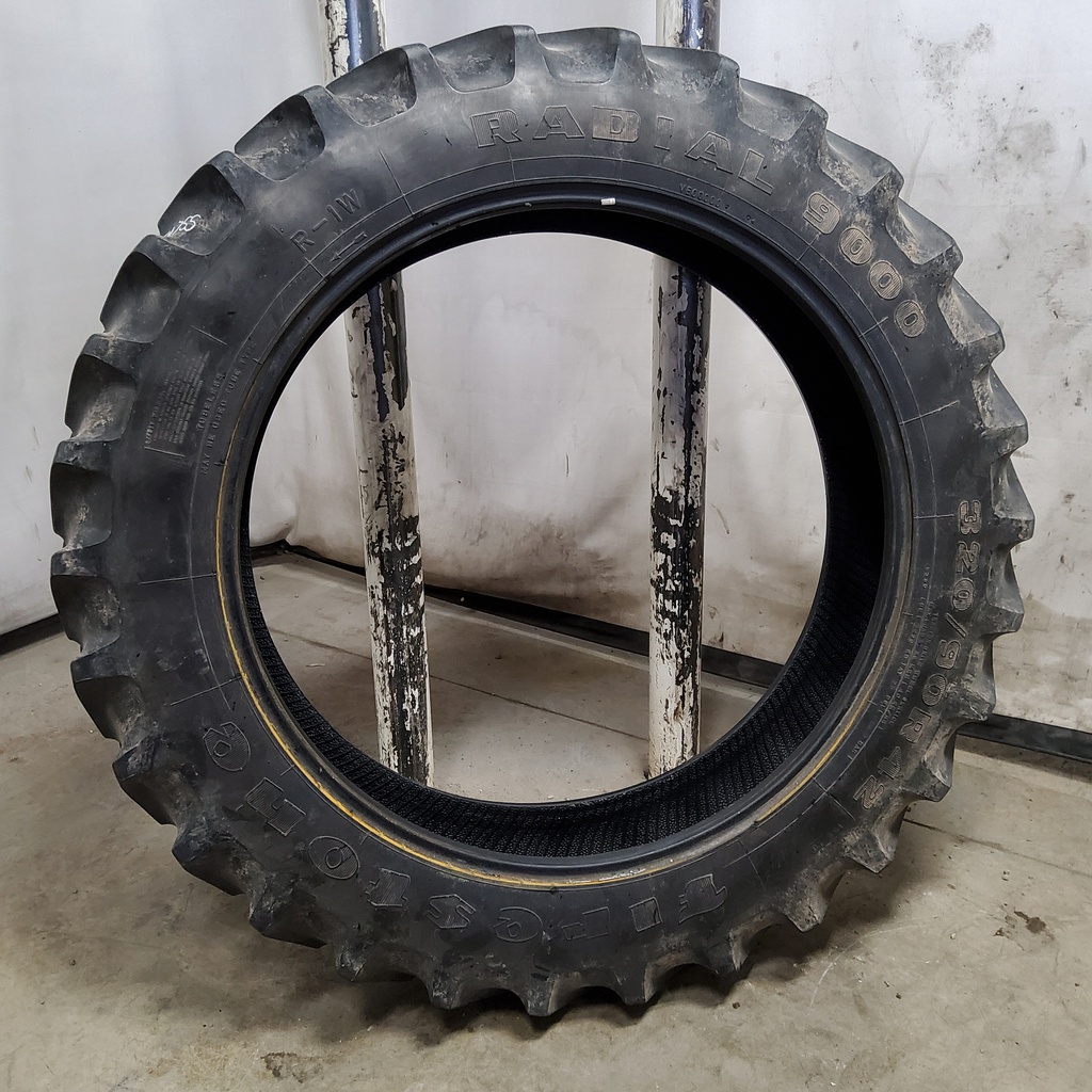 320/90R42 Firestone Radial 9000 R-1W 139B 60%