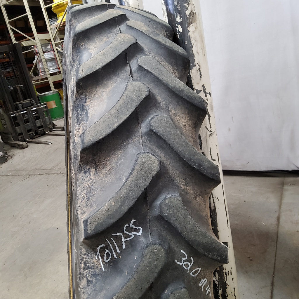 320/90R42 Firestone Radial 9000 R-1W 139B 60%