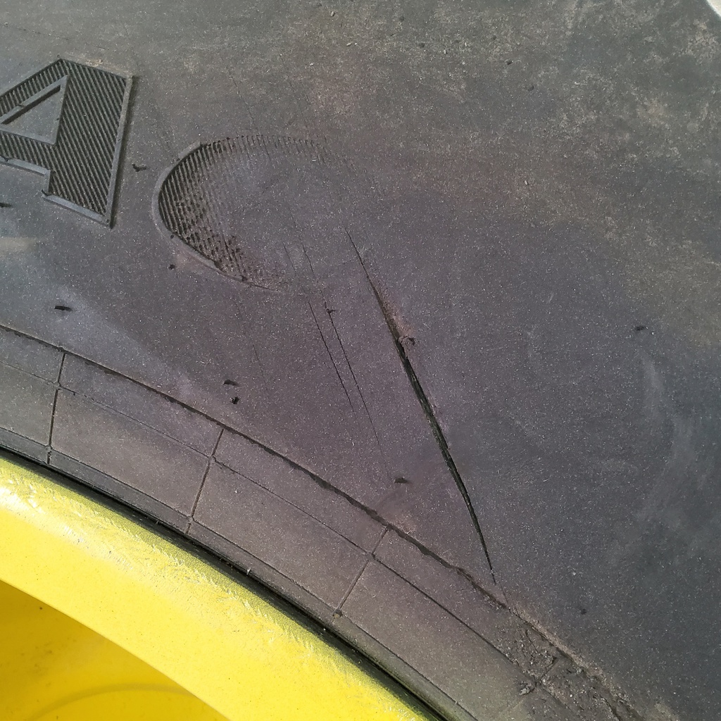 LSW 1250/35R46 Goodyear Farm DT830 Optitrac R-1W 195D 90%