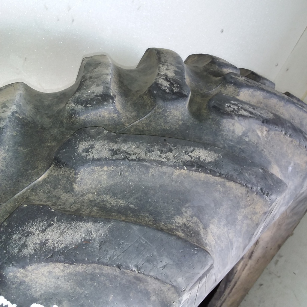 480/80R38 Titan Farm Hi Traction Lug Radial R-1 149B 60%