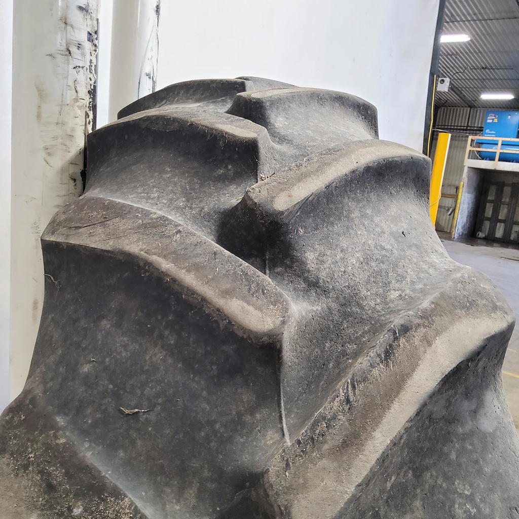 480/80R50 Goodyear Farm DT800 Super Traction R-1W 159B 50%