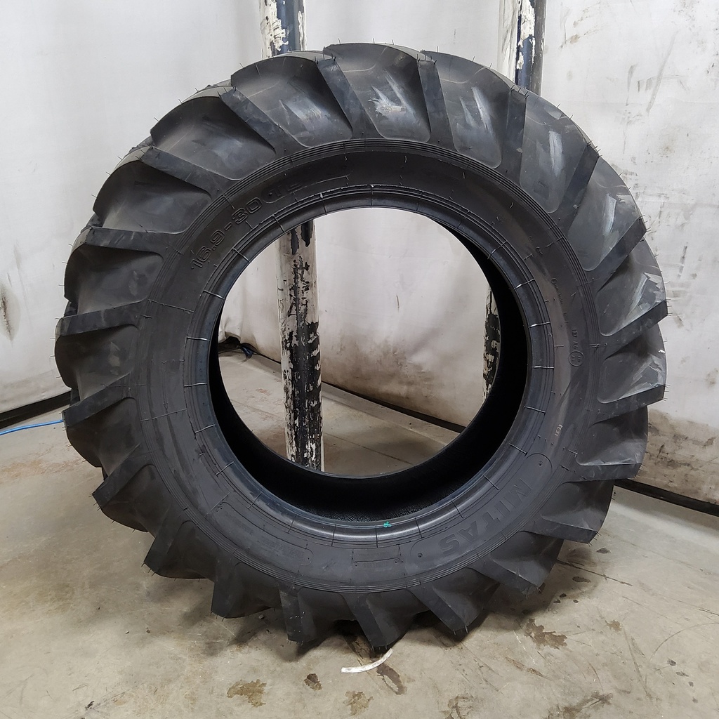 16.9/-30 Mitas TD-13 Drive R-1 129A8, D (8 Ply)