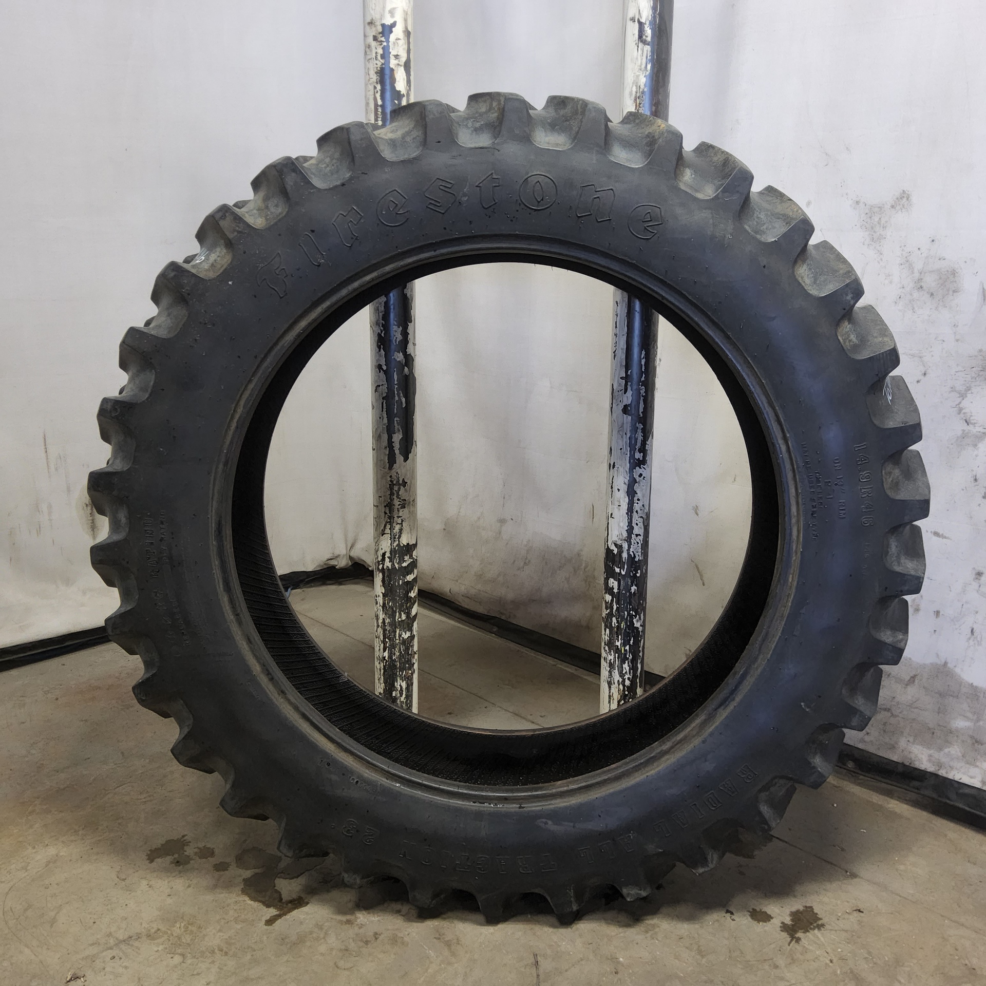 Used14.9/R46 Firestone Radial All Traction 23 R-1 Agricultural Tires ...