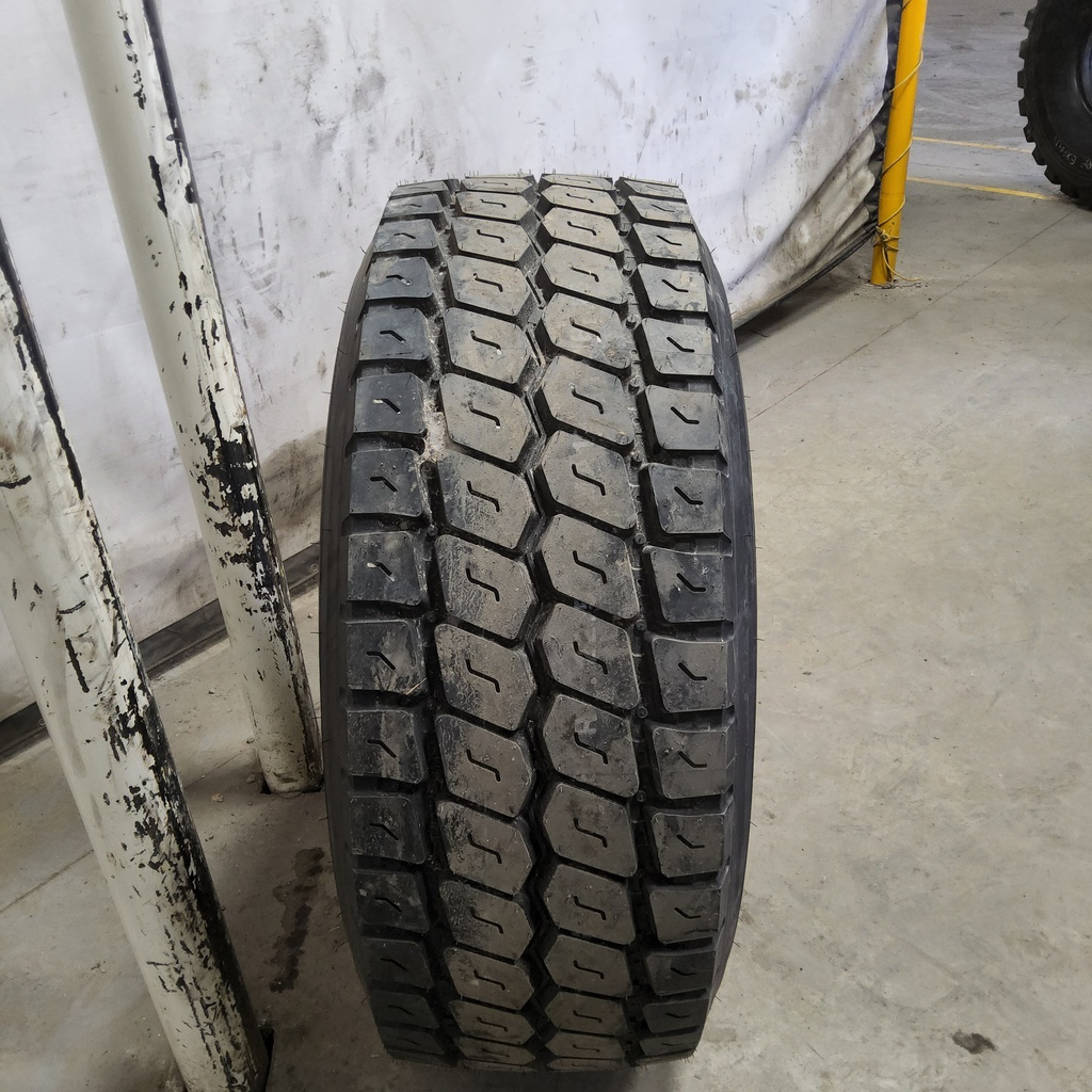 445/65R22.5 Kumho KMA12 A/P 169K, L (20 Ply) 99%