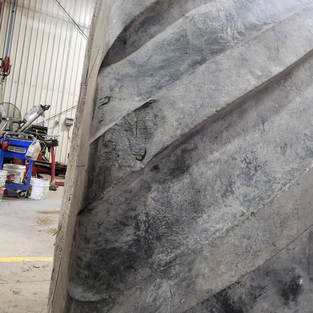 1000/50R25 Michelin MegaXBib 2 R-1W 24-Hole 70%