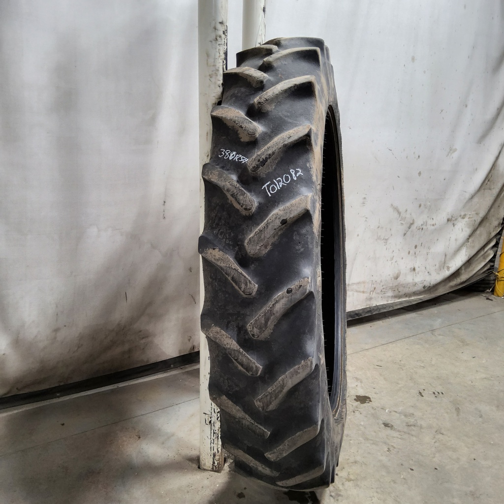 380/90R54 Goodyear Farm DT800 Super Traction R-1W 152B 50%